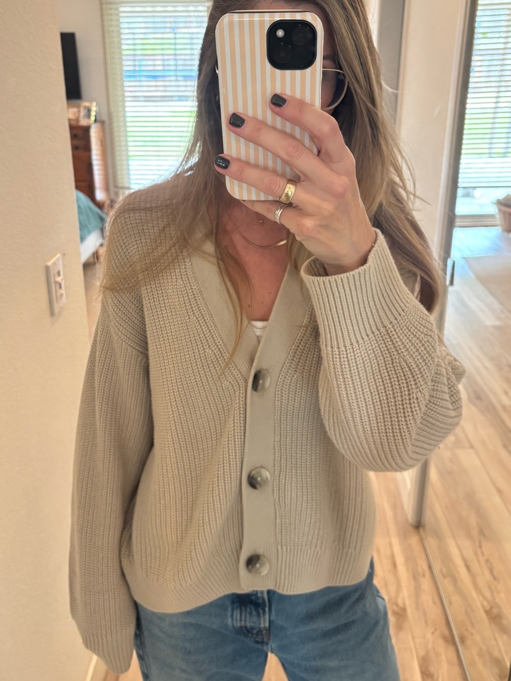 H&M Beige Button-Front Ribbed Cardigan - Picture 2 of 3